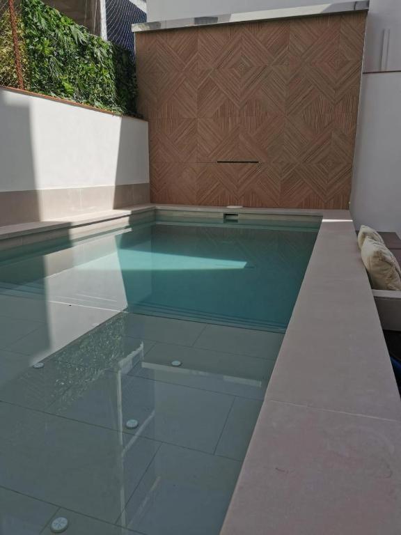 Ms4 Apartamentos Nervion เซบีญา ภายนอก รูปภาพ