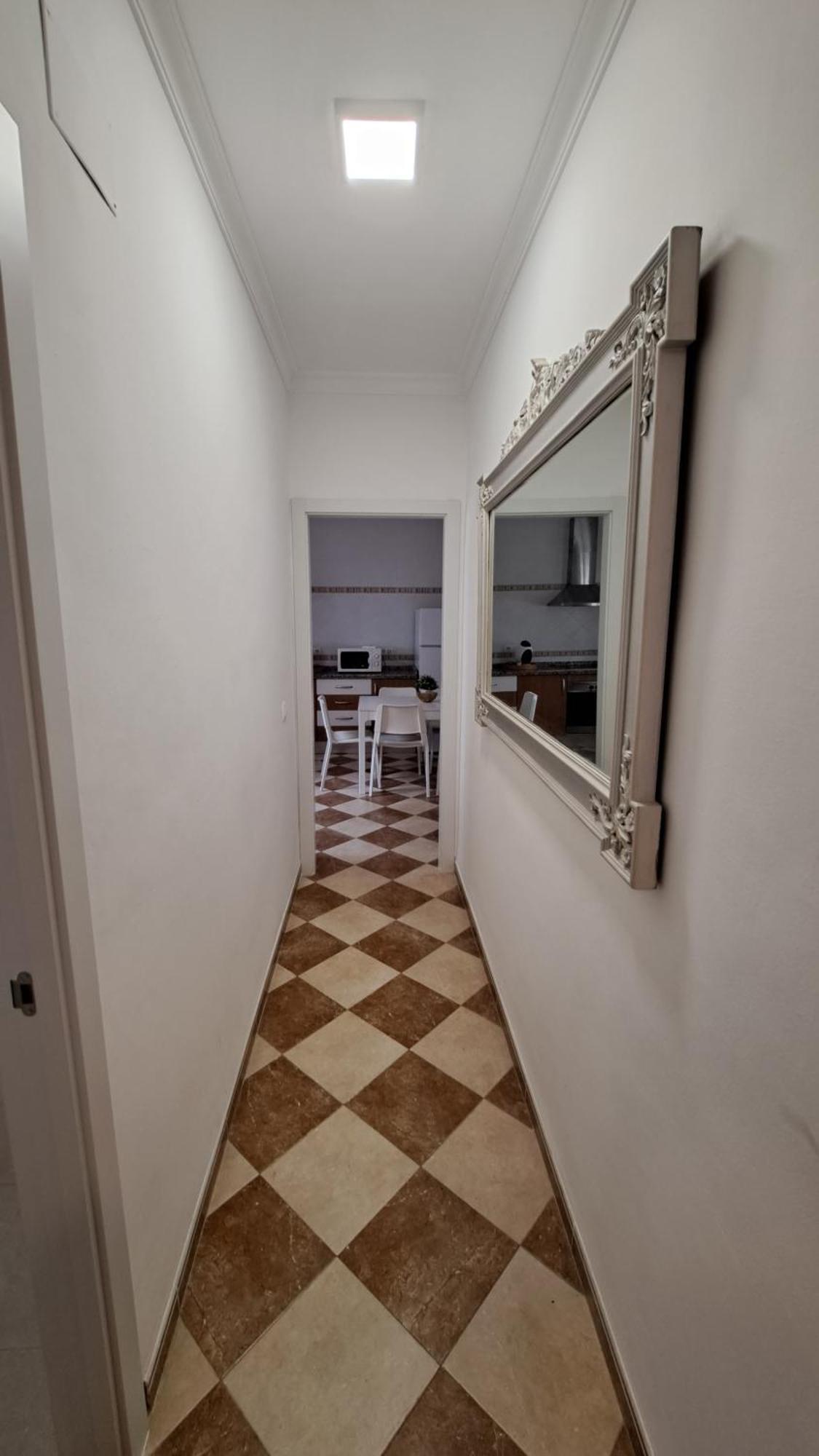 Ms4 Apartamentos Nervion เซบีญา ภายนอก รูปภาพ