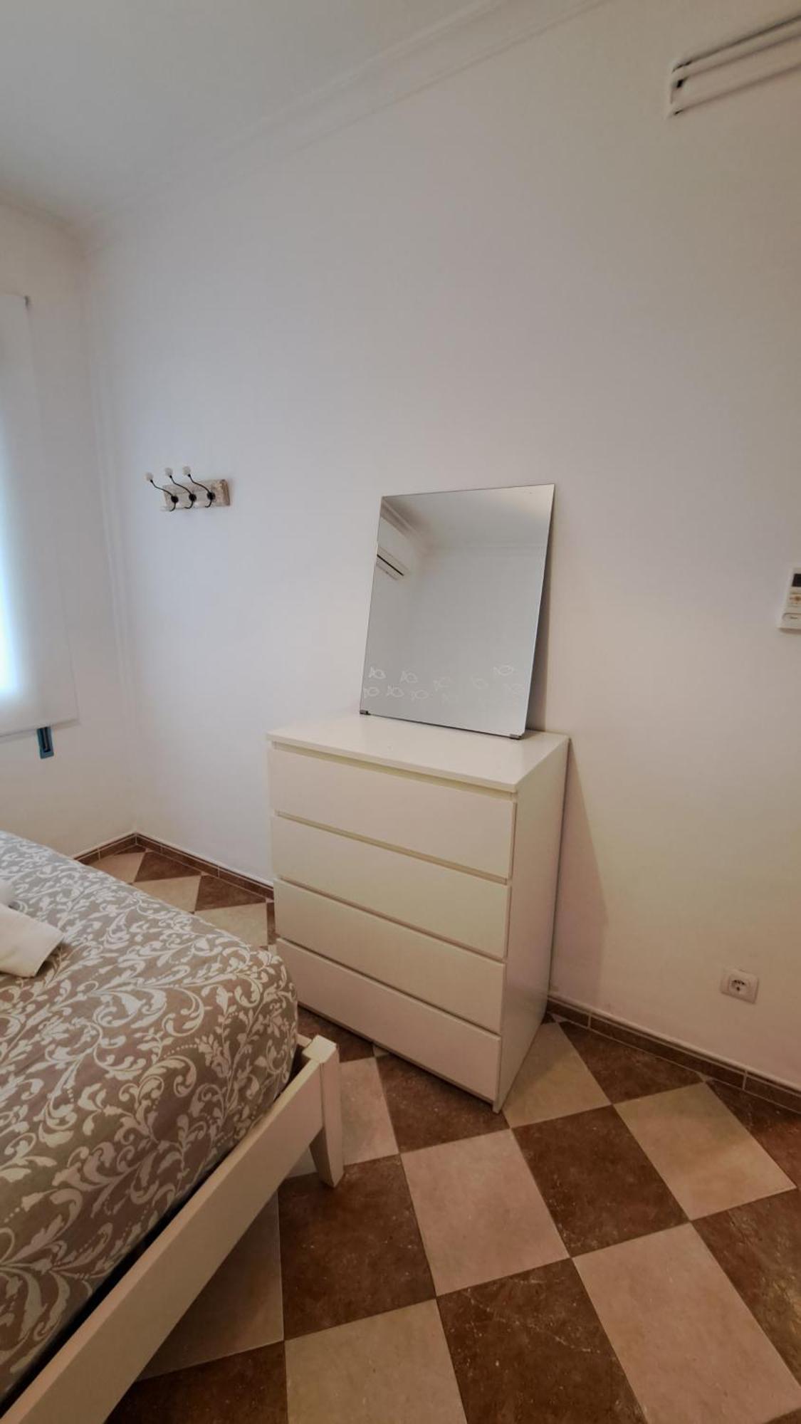 Ms4 Apartamentos Nervion เซบีญา ภายนอก รูปภาพ